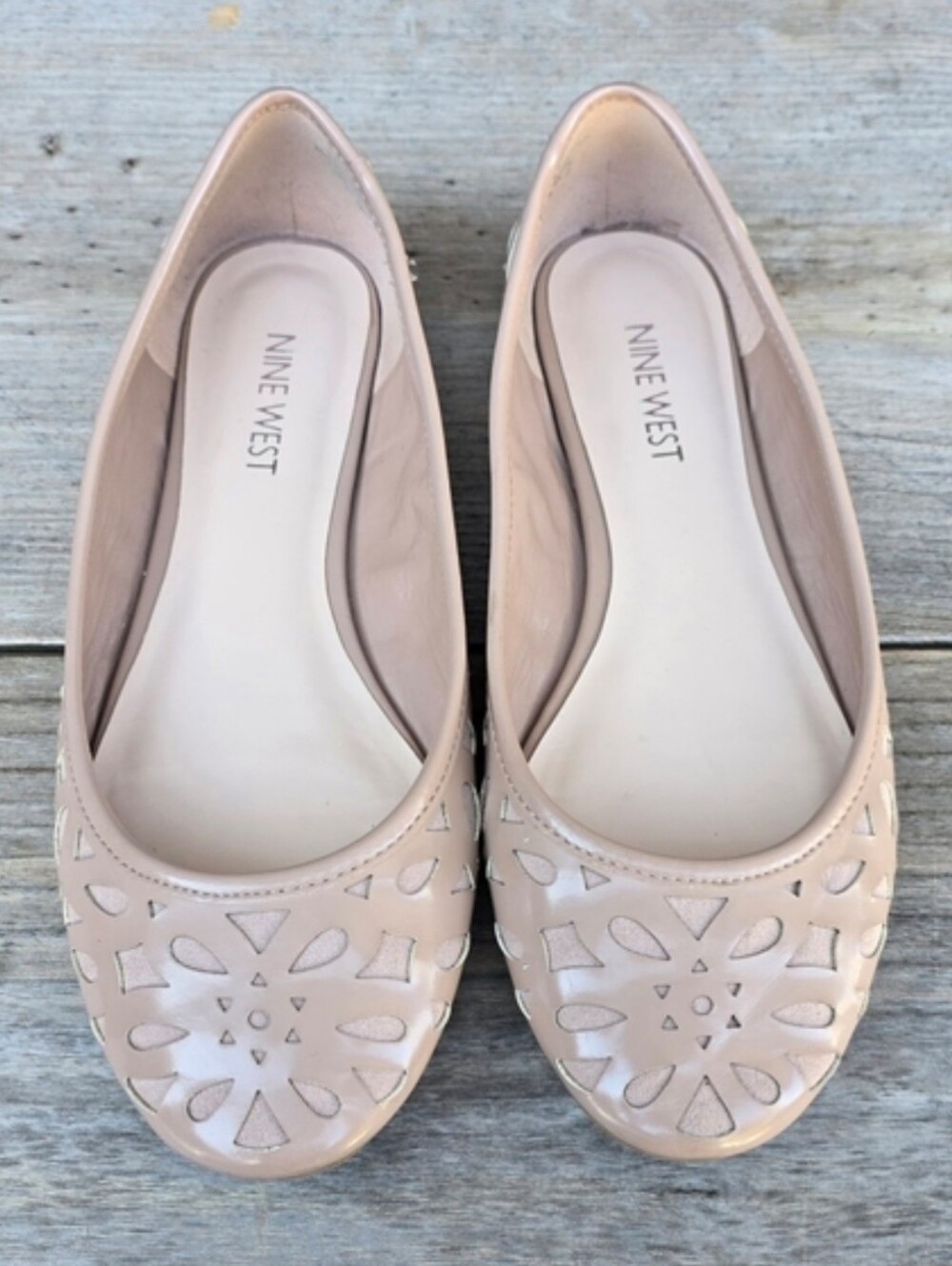 Nine West Minimize Y2K Feminine Minimalist Blush Nude Laser-Cut Ballet Flat 6.5M